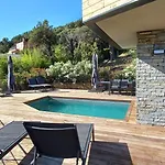 In 公寓式酒店 4*