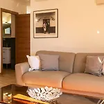 Aparthotel In 4*