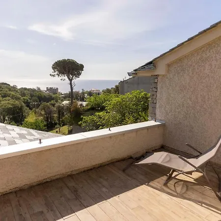 In Erbalunga (Corsica)