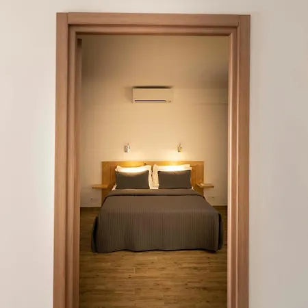 Aparthotel In *