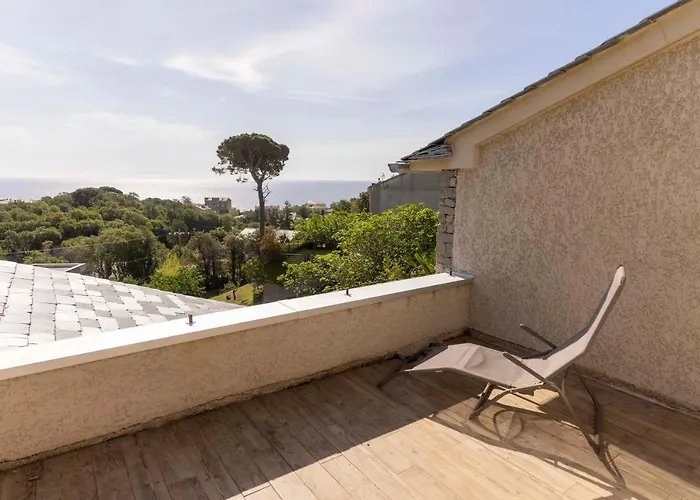 In Erbalunga (Corsica)