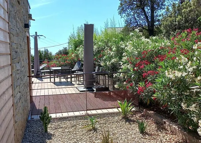 Aparthotel In Erbalunga (Corsica)